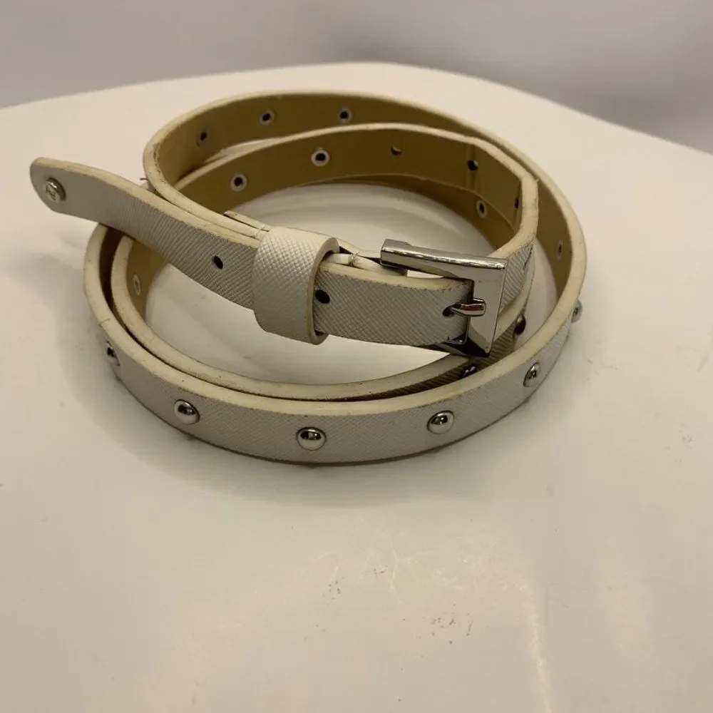 White and Silver Thin Belt
